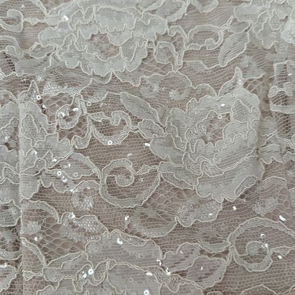 Glam up or down with sparkles - Picture 2 of 5